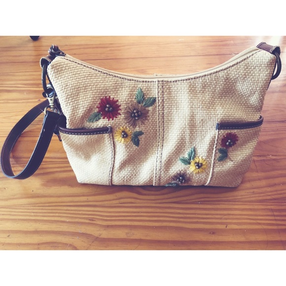 Fossil Handbags - Vintage Fossil bag❤️